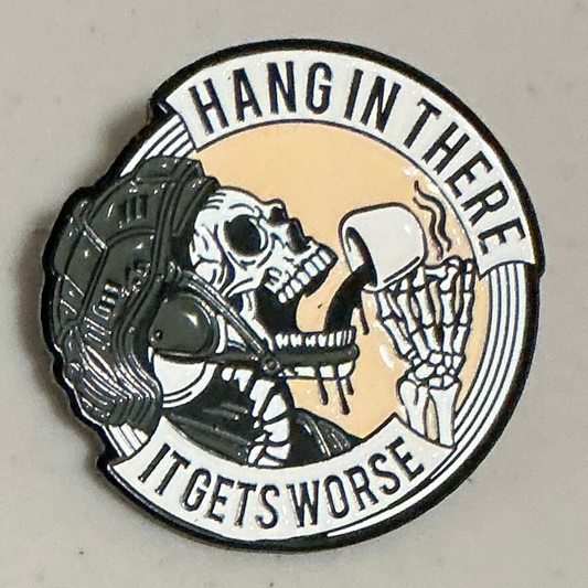 Hang in There Needle Minder